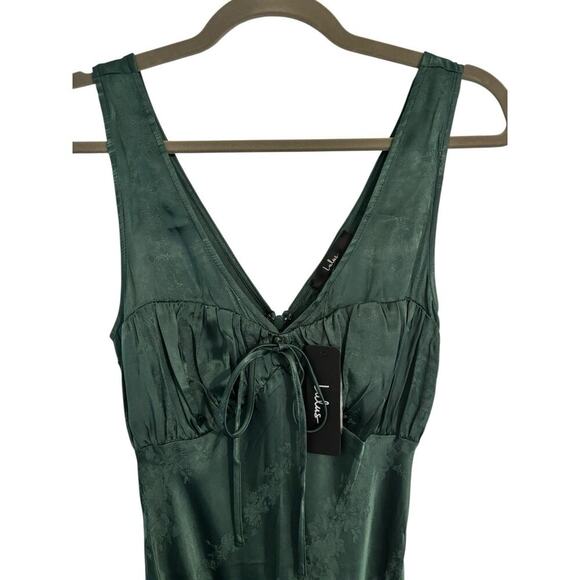 NWT Lulus Green Satin Jacquard Maxi Dress Small V Neck Tie Front Mermaid Hem - Picture 5 of 8